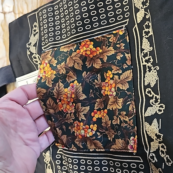 Black canvas mini tote bag w/ Autumn Fall design - Picture 4 of 4